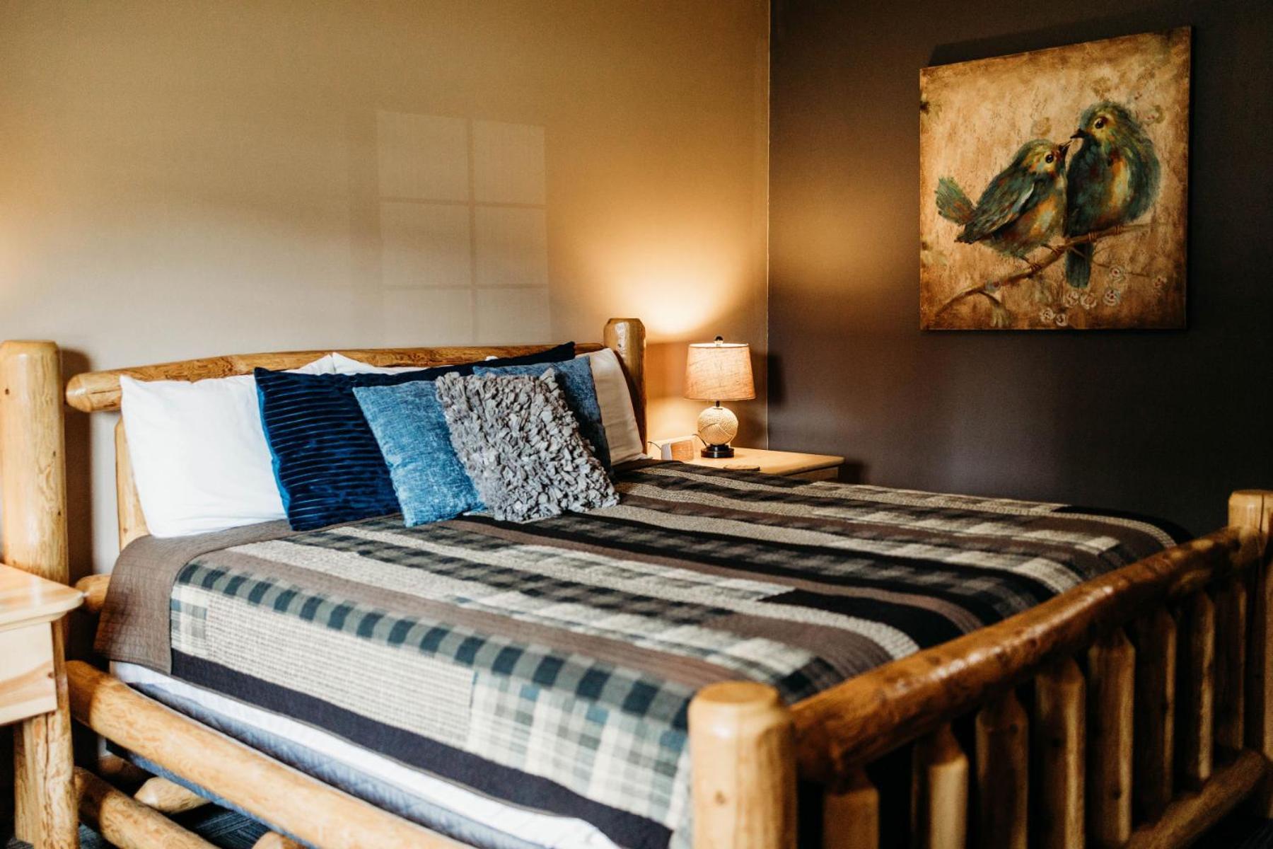 Big Horse Inn And Suites Lewistown Экстерьер фото